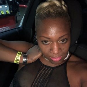 Meet your Posher, Theair